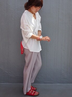 「アイテム（PC・スマホグッズ/家電）」を使った、hitomiさん（レディース・157cm）の夏コーディネート