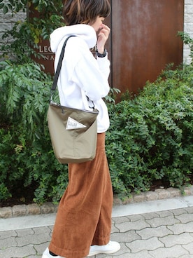 hitomiさんのコーディネート