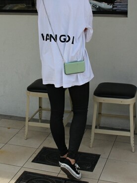 「ミントグリーン」｜「アイテム（PC・スマホグッズ/家電）」を使った、hitomiさん（レディース・157cm）の夏コーディネート