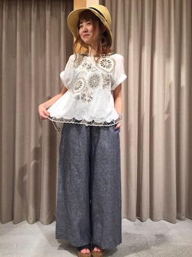 「NOIR（ノワール）のアイテム」を使った、Malle chambre de charmeさん（レディース・146cm）の春コーディネート