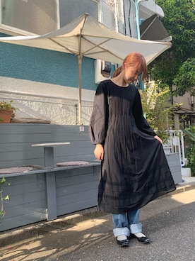 「NOIR（ノワール）のアイテム」を使った、Malle chambre de charmeさん（レディース・157cm）の春コーディネート