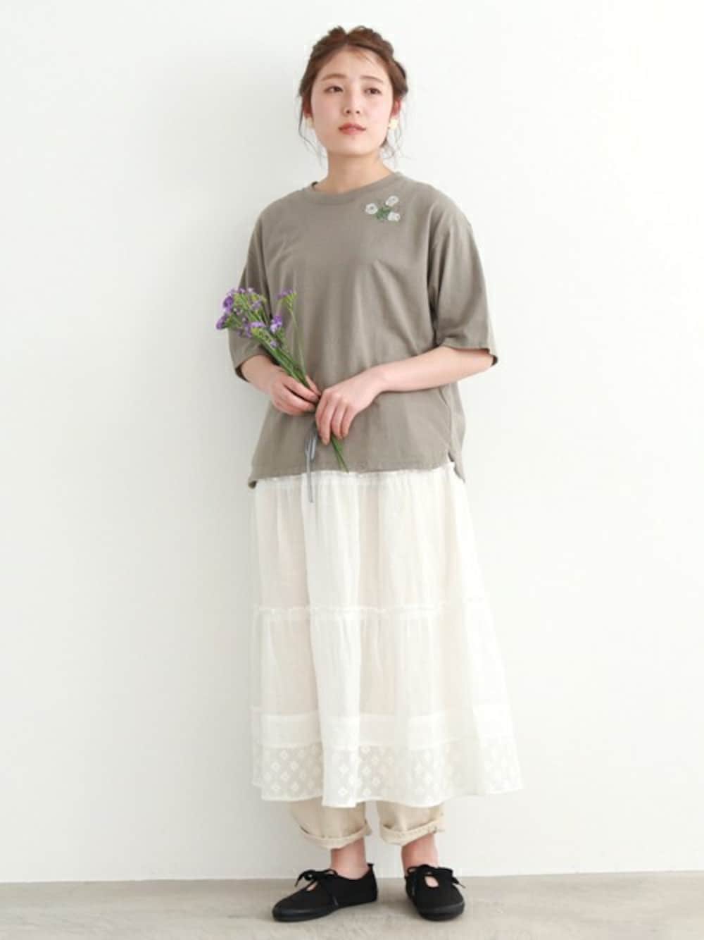 今期！Malle Mallalieus スカート（TVドラマ着用】【LOULOU