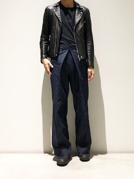 「JOHN LAWRENCE SULLIVAN（ジョンローレンスサリバン）のRIGID DENIM WIDE PANTS（デニムパンツ）」を使った、オダイラさん（メンズ・178cm）の秋コーディネート