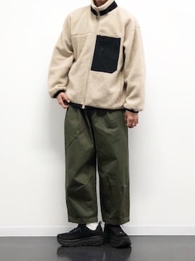 「ワイドテーパードパンツ」｜「アイテム（その他）」を使った、オダイラさん（メンズ・178cm）の秋コーディネート