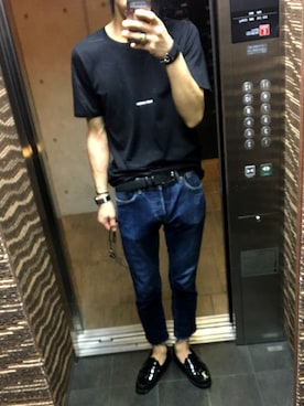 「Yves Saint Laurent（イヴサンローラン）のアイテム（Tシャツ/カットソー）」を使った、のもけんさん（メンズ・177cm）の秋コーディネート
