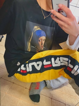 「アイテム（カーゴパンツ、イエロー系）」を使った、ふぉんでゅさん（メンズ・165cm）の春コーディネート