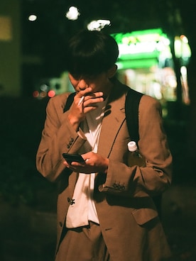 「タバコ」｜「アイテム（ジャケット/アウター）」を使った、KaneKoさん（メンズ・177cm）の冬コーディネート
