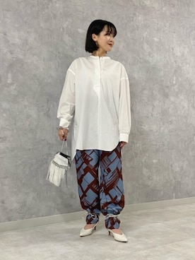 「ARRUM（アールム）のアイテム」を使った、河野　史保里さん（レディース・158cm）の夏コーディネート