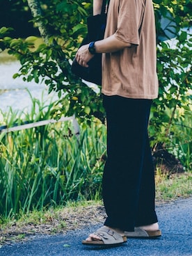 「アイテム（トートバッグ）」を使った、YOSHIWOさん（メンズ・171cm）の夏コーディネート