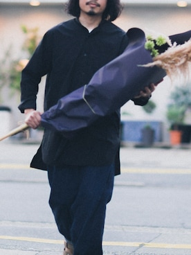 「アイテム（サンダル）」を使った、YOSHIWOさん（メンズ・171cm）の秋コーディネート