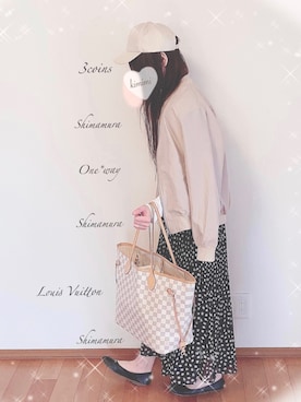 「小花柄」｜「アイテム（キャップ）」を使った、きみみchan♡さん（レディース・152cm）の春コーディネート