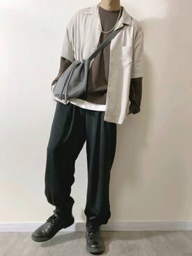 「GU（ジーユー）のアイテム（スウェット、ブラウン系）」を使った、kota.さん（メンズ・182cm）の春コーディネート