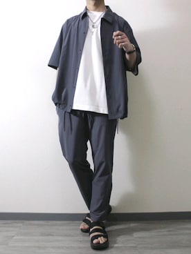 「ADRER（アドラー）の南京錠キーネックレス（ネックレス、シルバー系）」を使った、kota.さん（メンズ・182cm）の春コーディネート