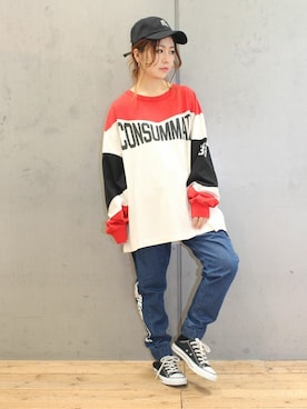 「RNA（アールエヌエー）のE4593 ローズ刺繍キャンバスCAP（キャップ）」を使った、ミッツ☆さん（レディース・155cm）の春コーディネート