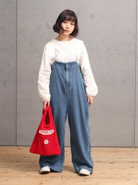 「RNA（アールエヌエー）のアイテム（サロペット/オーバーオール）」を使った、ミッツ☆さん（レディース・155cm）の冬コーディネート