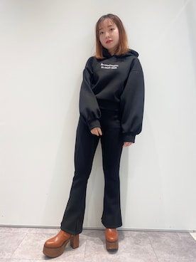 「REDYAZEL（レディアゼル）のアイテム（パンツ）」を使った、k a n aさん（レディース・154cm）の秋コーディネート