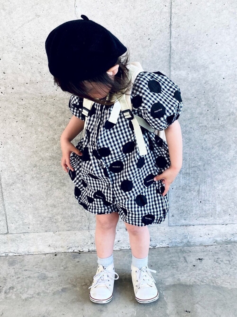 「これが私をアゲる服、ショートパンツ、韓国子供服、ミッフィー、ギンガムチェック、ドット、ブラックコーデ、manina、キッズコーデ、リメイク」｜「Miffyのアイテム（バックパック/リュック、ホワイト系）」を使った、u_chanさん（キッズ・90cm）の春コーディネートの1枚目の写真