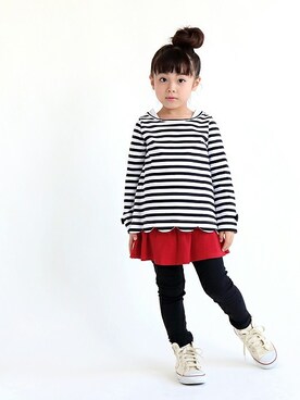 「CONVERSE（コンバース）のアイテム」を使った、ever closetさん（キッズ・110cm）の秋コーディネート