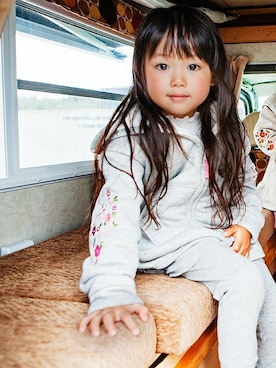 「アイテム（パーカー）」を使った、ever closetさん（キッズ・110cm）の秋コーディネート