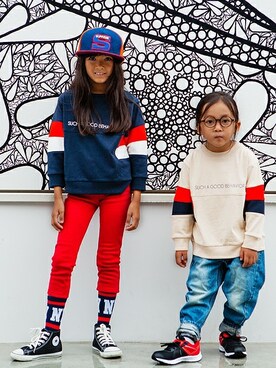 「CONVERSE（コンバース）のアイテム」を使った、ever closetさん（キッズ・110cm）の秋コーディネート