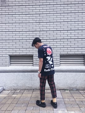 「carhartt」｜「アイテム（その他シューズ）」を使った、陳冠年さん（メンズ・167cm）の春コーディネート