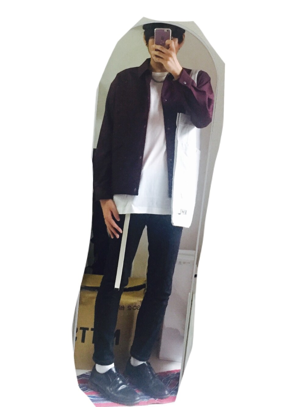 「LIDNMのモダールレイヤードロンT（Tシャツ/カットソー、ホワイト系）」を使った、ともひろさん（メンズ・172cm）の秋コーディネートの1枚目の写真