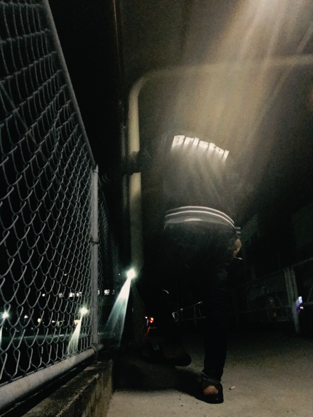 「休日スタイル、DOWBL、F.C.R.B.、ナイキ、クロムハーツ、宮崎」｜「F.C.Real BristolのREVERSIBLE MESH STADIUM JACKET（スタジャン、ブラック系）」を使った、☆Hina☆さん（メンズ・168cm）の春コーディネートの1枚目の写真