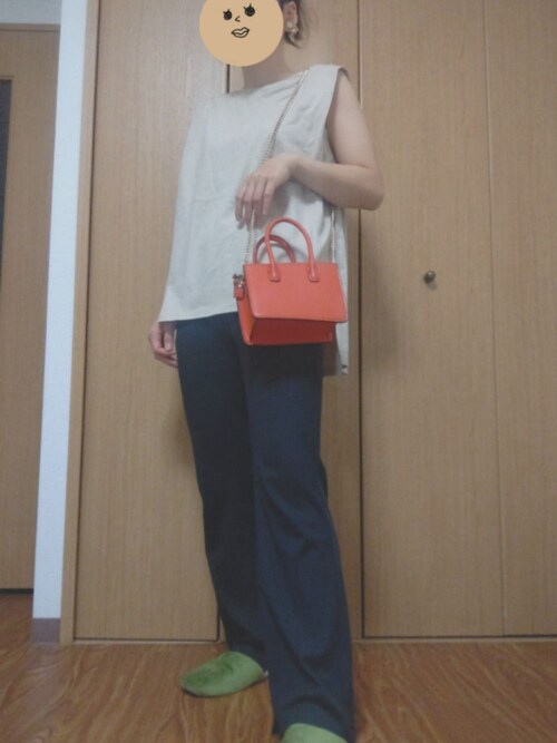 y+co(ゆっこ) is wearing H&M "H&M - ミニハンドバッグ - オレンジ"