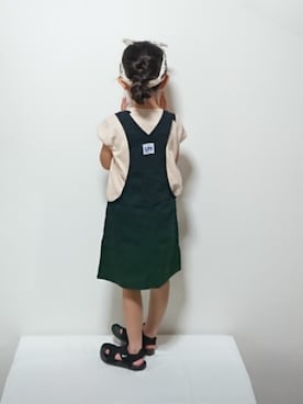「刺繍」｜「アイテム（サロペット/オーバーオール）」を使った、hinacoccoさん（キッズ・100cm）の夏コーディネート