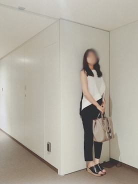 「MARC JACOBS（マークジェイコブス）のアイテム（トートバッグ）」を使った、namiさん（レディース・167cm）の夏コーディネート