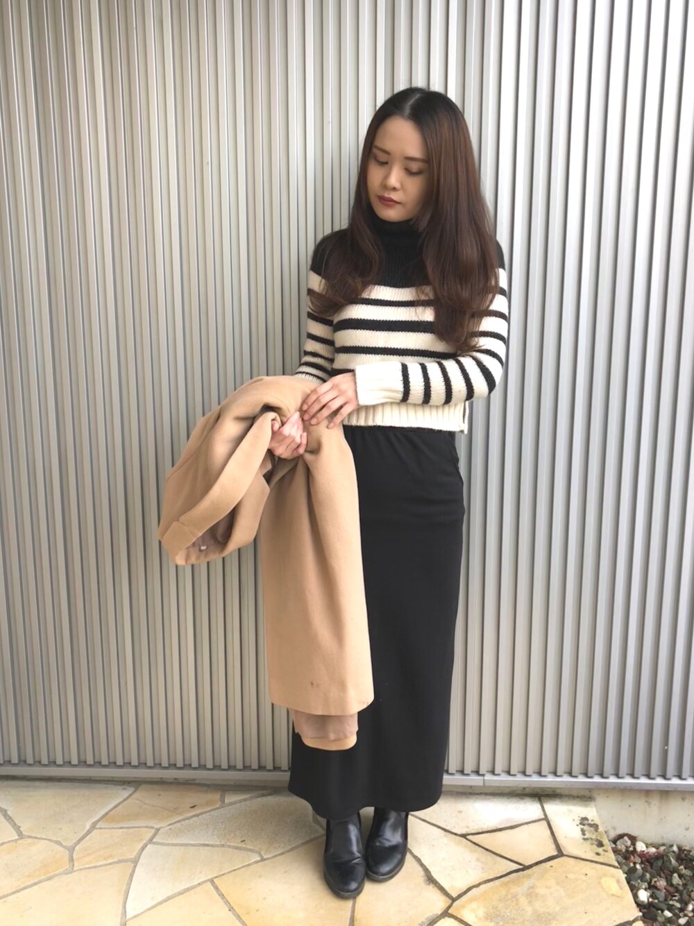 「シンプルコーデ、モノトーン、カジュアルコーデ、プチプラ、ザラ、ZARA、ニット、カジュアル、ootd、冬コーデ」｜「ZARAのアイテム（ニット/セーター、ホワイト系）」を使った、SAItoooooさん（レディース・158cm）の冬コーディネートの1枚目の写真