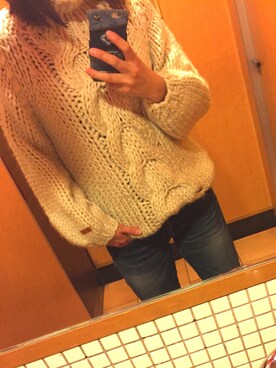 「Ungrid（アングリッド）のインディゴフレイドヘムストスリ（デニムパンツ）」を使った、kaaae.さん（レディース・163cm）の冬コーディネート