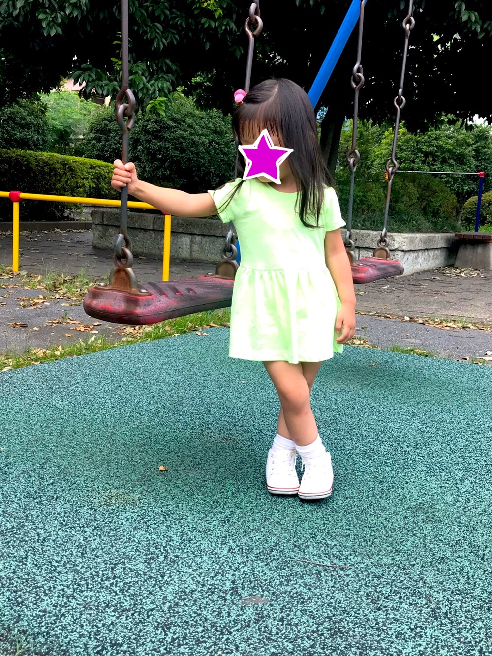 「キッズコーデ、女の子、ラクチンコーデ、kids、韓国風コーデ」｜「nextのアイテム（ワンピース、グリーン系）」を使った、A&iさん（キッズ・80cm）の秋コーディネートの1枚目の写真
