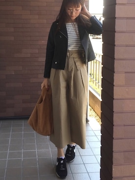 「LIMITLESS LUXURY（リミットレスラグジュアリー）のアイテム（Tシャツ/カットソー）」を使った、mayuさん（レディース・165cm）の冬コーディネート