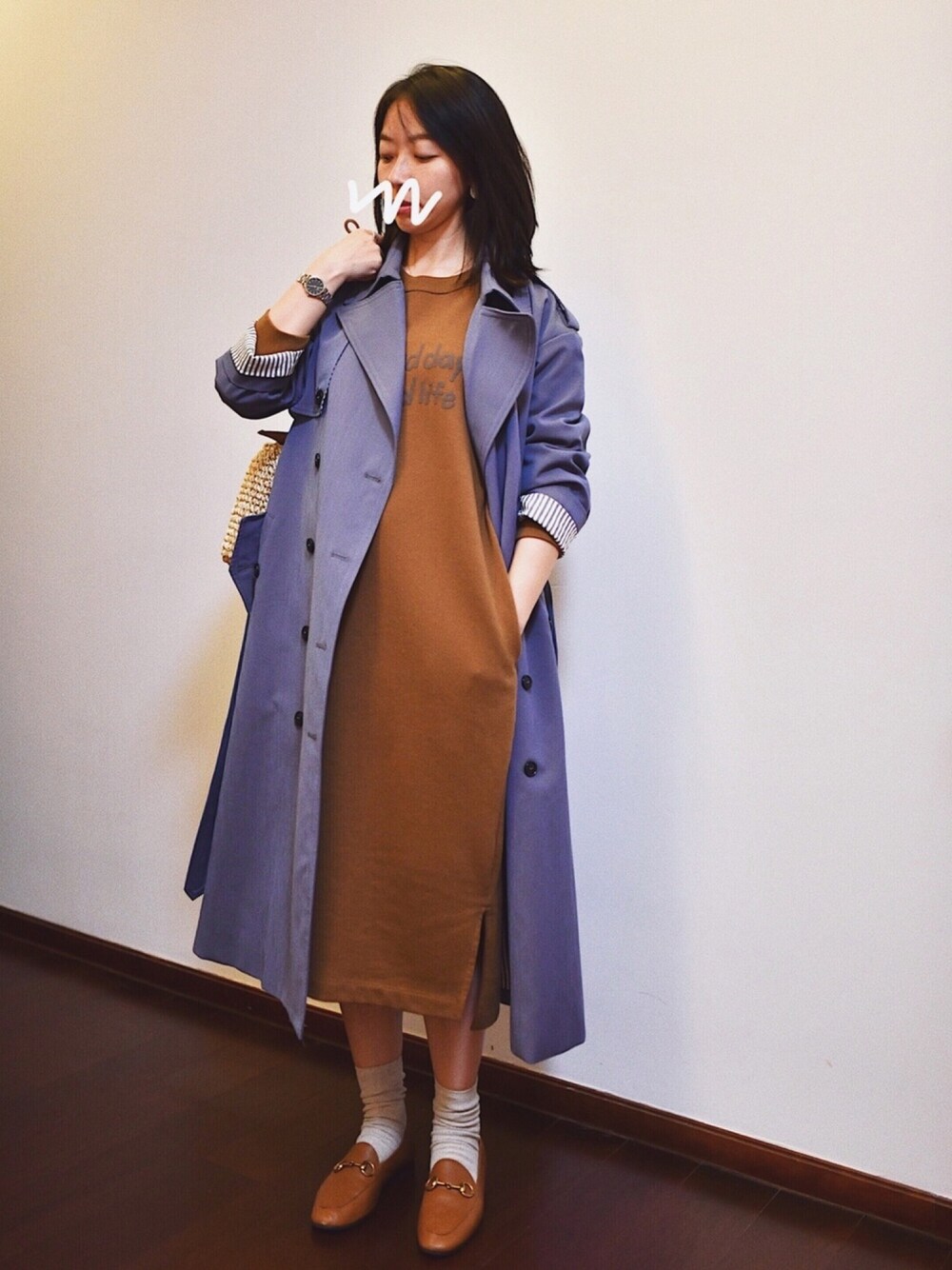 「UNIQLOのアイテム（ワンピース/ドレス、ブラウン系）」を使った、adaさん（レディース・158cm）の秋コーディネートの1枚目の写真