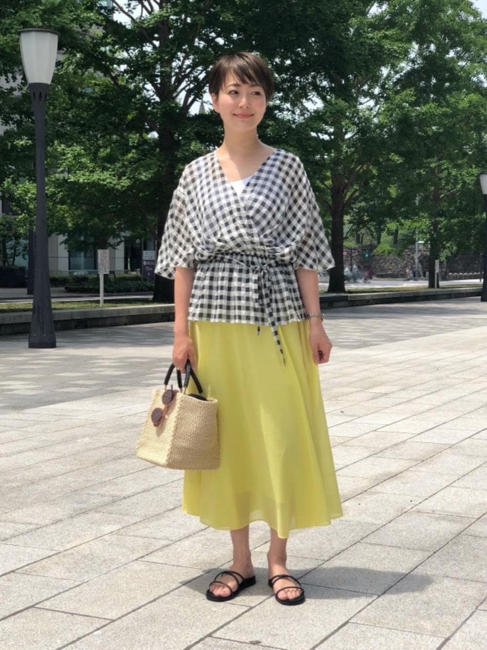 「UNITED ARROWSのUBCB C DOUBLE タンクトップ ②（タンクトップ、ホワイト系）」を使った、001673tkさん（レディース・165cm）の春コーディネートの1枚目の写真