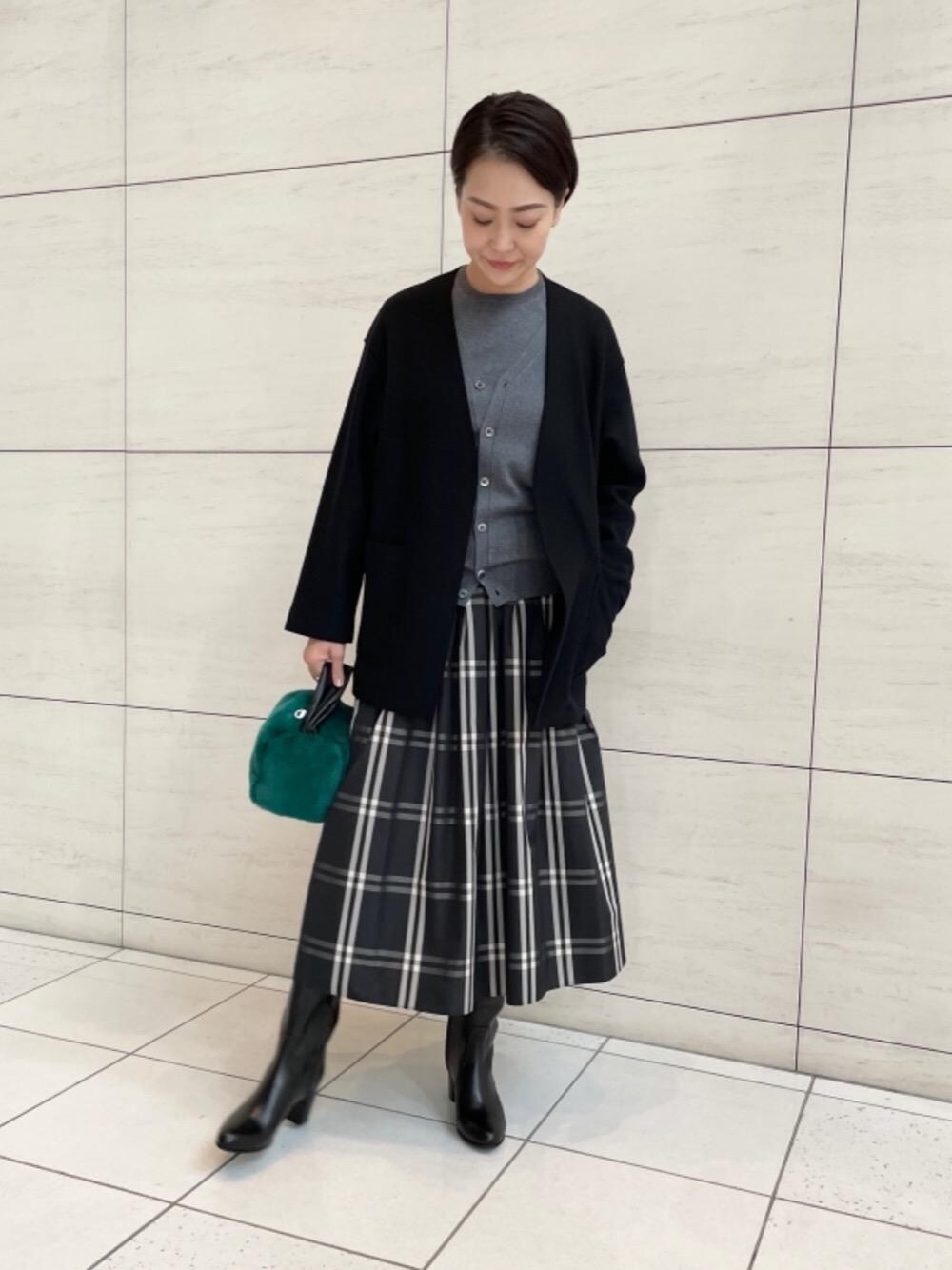 「UNITED ARROWSの＜UNITED ARROWS＞ロングブーツ†（ブーツ、ブラック系）」を使った、001673tkさん（レディース・165cm）の秋コーディネートの1枚目の写真
