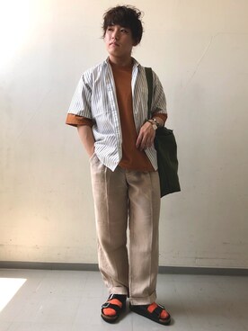 「URBAN RESEARCH DOORS（アーバンリサーチドアーズ）のハードマンズリネン 2タックトラウザー（その他パンツ）」を使った、さとすけさん（メンズ・163cm）の春コーディネート