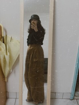 「5（ファイブ）のアイテム（パンツ）」を使った、ハルさん（レディース・168cm）の春コーディネート