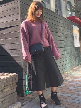 ゆったりプチハイネックふわふわニットトップスを使った人気ファッションコーディネート Wear