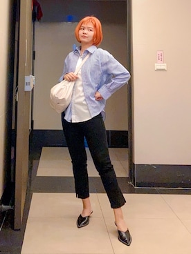 「blue」｜「アイテム（チノパンツ）」を使った、びさん（レディース・158cm）の秋コーディネート