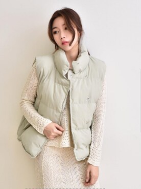 「アイテム（ダウンベスト、その他）」を使った、sinsangmarketさん（レディース・163cm）の秋コーディネート