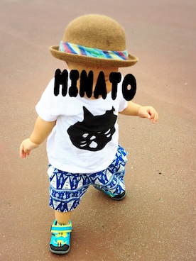 「OSHKOSH（オシュコシュ）のアイテム（シューズ）」を使った、M;mamaさん（キッズ・80cm）の夏コーディネート