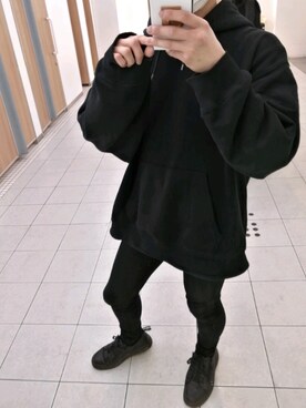 「GU（ジーユー）のアイテム（パーカー、ブラック系）」を使った、Aoki no Hirokiさん（メンズ・167cm）の冬コーディネート