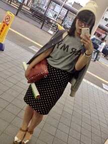 Cutie Blonde | 赤スタッズクラッチバッグ(クラッチバッグ)