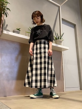 「CONVERSE TOKYO（コンバーストウキョウ）のアイテム」を使った、MANAさん（レディース・153cm）の春コーディネート