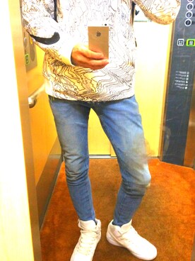 「NIKE（ナイキ）のアイテム（パーカー、ホワイト系）」を使った、ryu.kさん（メンズ・177cm）の春コーディネート