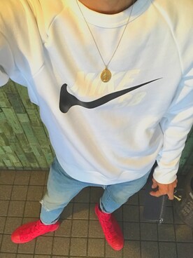 「NIKE（ナイキ）の【NIKE】SB アイコン グラフィック クルースウェット（スウェット、ホワイト系）」を使った、ryu.kさん（メンズ・177cm）の秋コーディネート