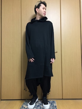 「Yohji Yamamoto（ヨウジヤマモト）のアイテム（パーカー）」を使った、hiroさん（メンズ・180cm）の春コーディネート
