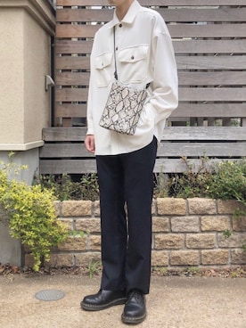 「RYO TAKASHIMA（リョウタカシマ）のアイテム（スラックス）」を使った、やよいさん（メンズ・177cm）の春コーディネート